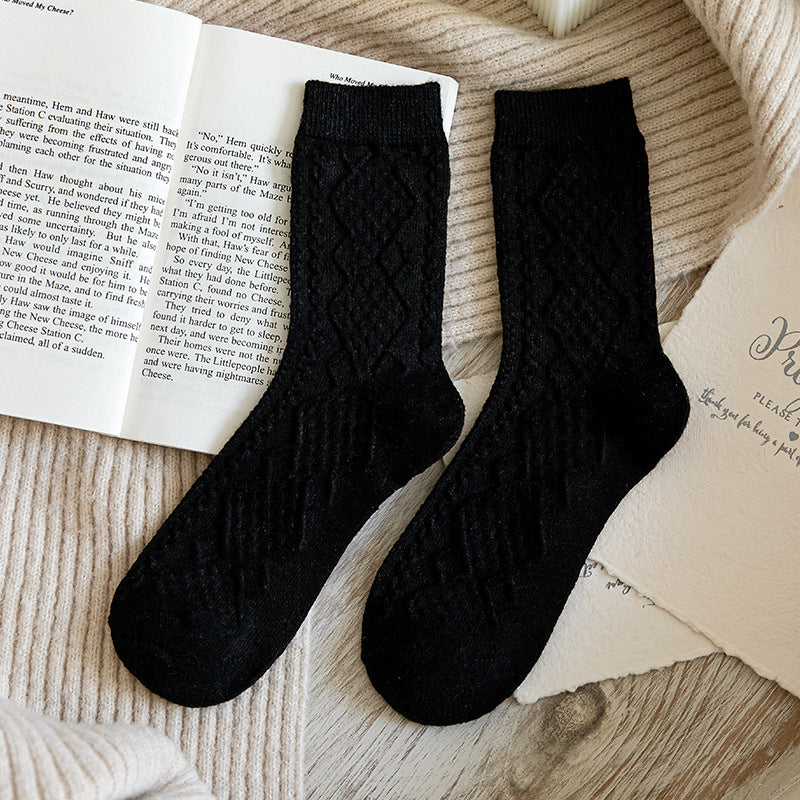Female Solid Color Peplum Simple Wind Japanese Retro Autumn And Winter Dark Pattern Diamond Plaid Medium Tube Mori System Socks