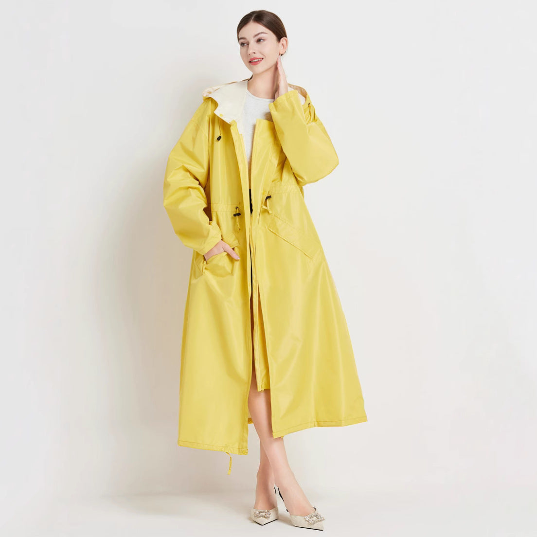 Mellemlang Trenchcoat-regnjakke til kvinder