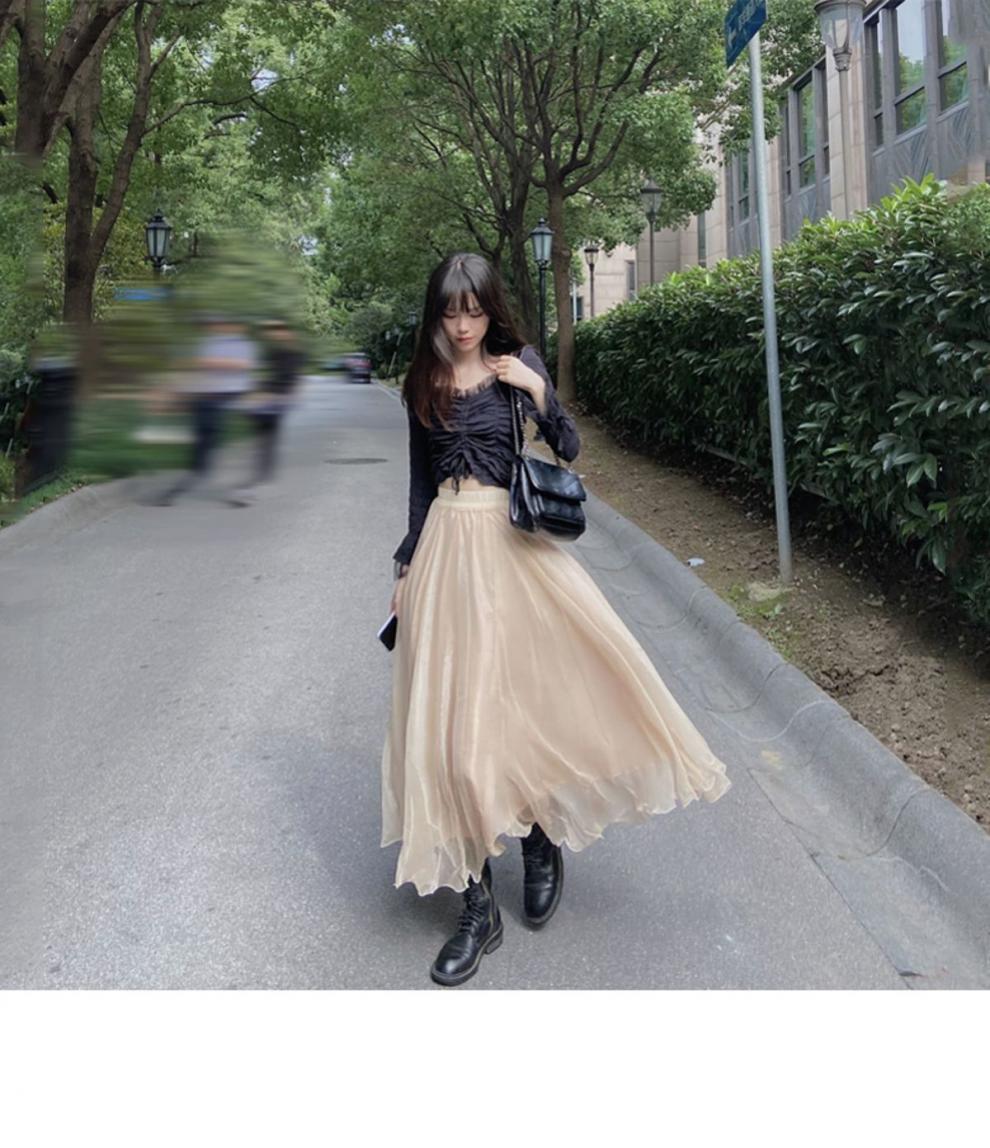 Oversized Wave Edge Gold Silk Chiffon Sparkling Pearl Skirt