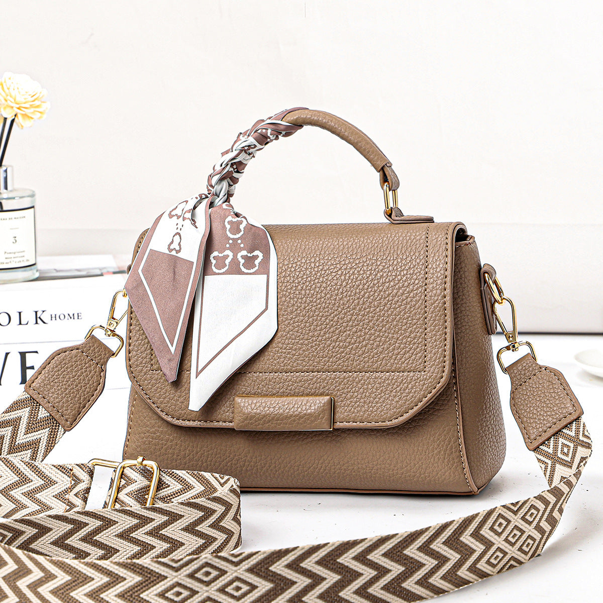 Women's Fashion Personalized All-match Messenger Bag