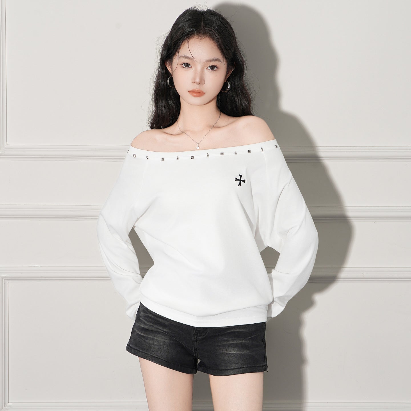 Long Sleeve Women's Loose High-grade Off-shoulder Shoulder-baring Top