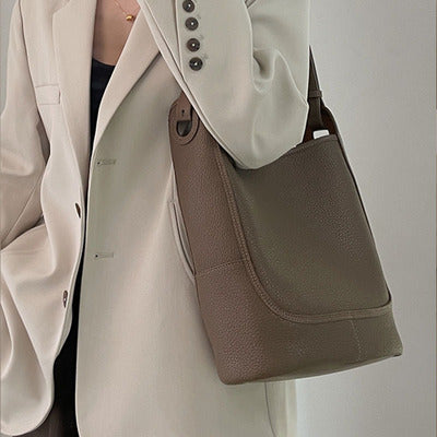 Women's New Large-capacity High-end Western Style Shoulder Bag