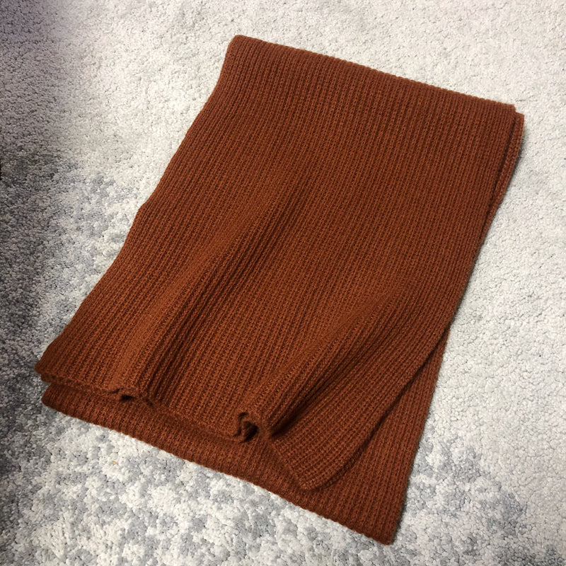 Rusty Wool Coarse Thread Caramel Scarf