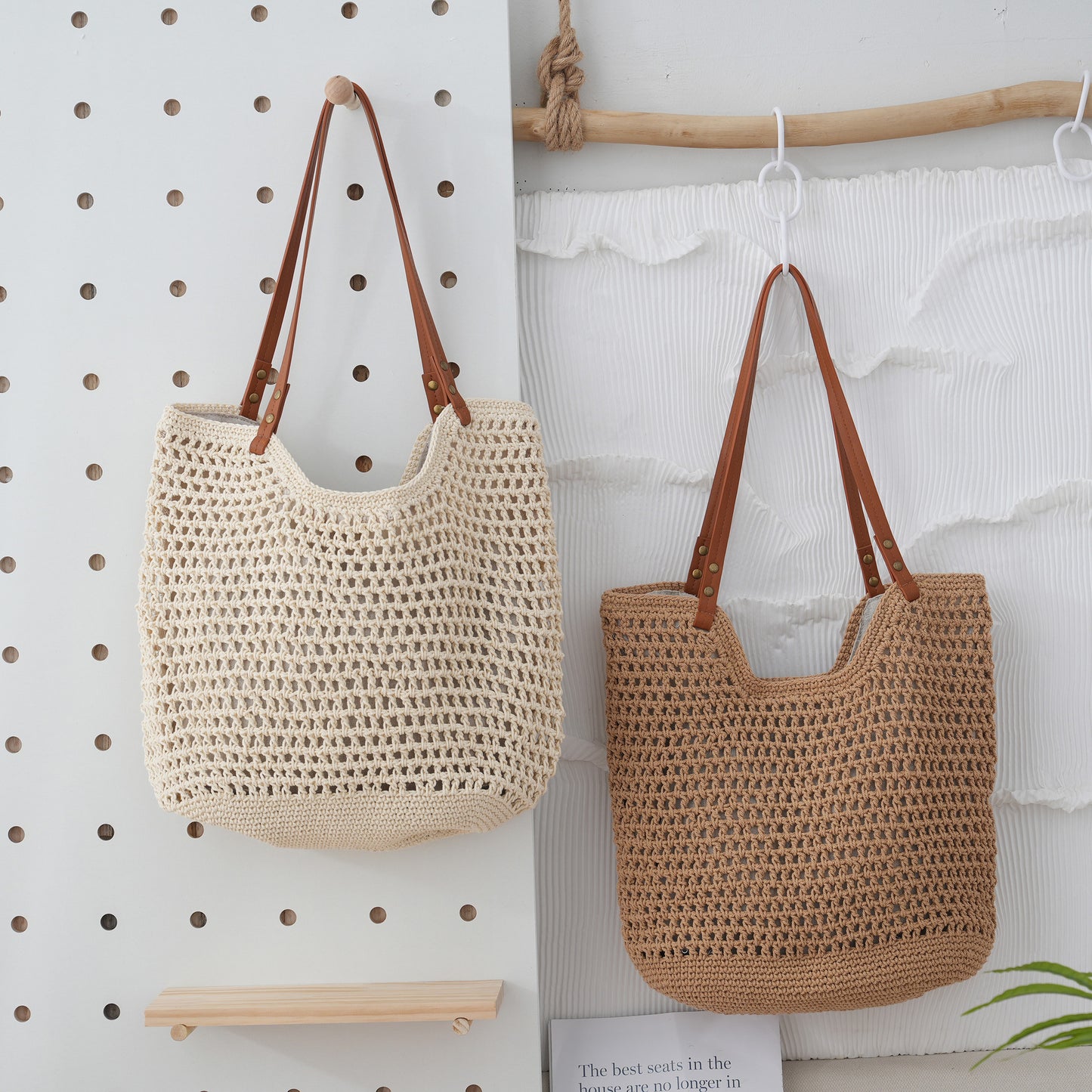 Beach Casual Hollow Mesh Woven Lightweight Straw Handbag