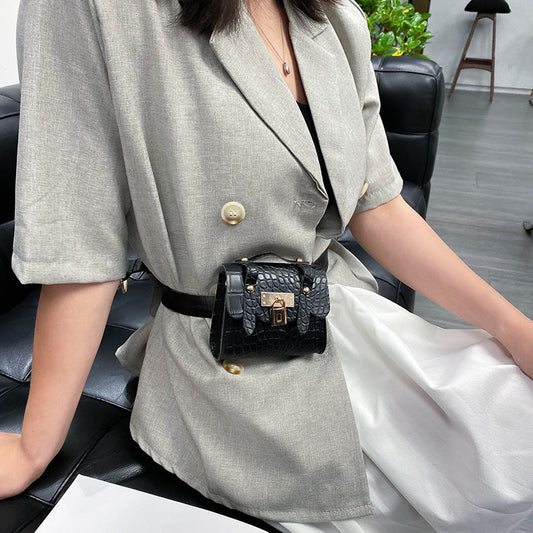 Chain Decoration Crocodile Belt Crossbody Bag