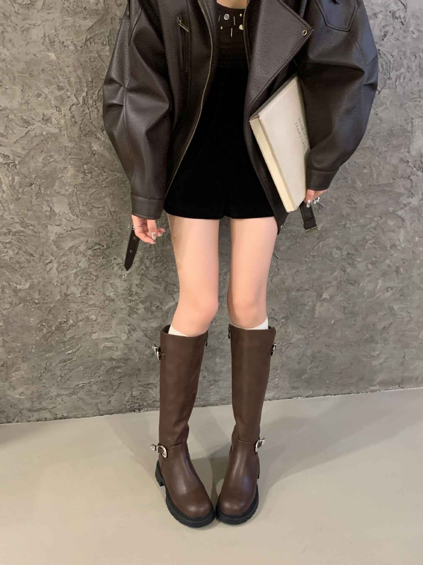 Vintage Women's Leather Belt Buckle Side-zip Fashion Boots