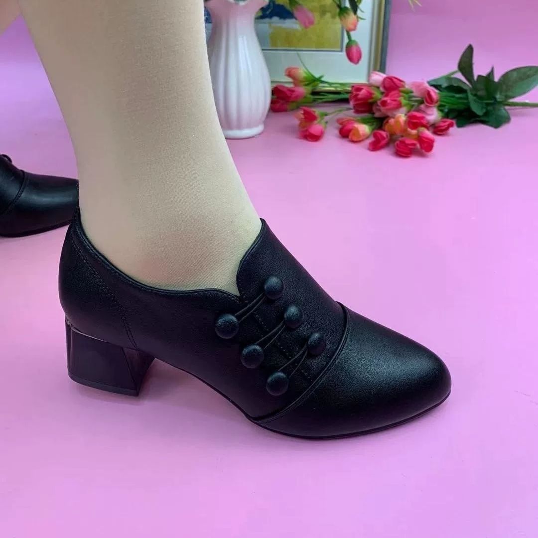 Large Size Mom Shoes Women's New Leather Shoes Mid Heel Chunky Heel Slip-on