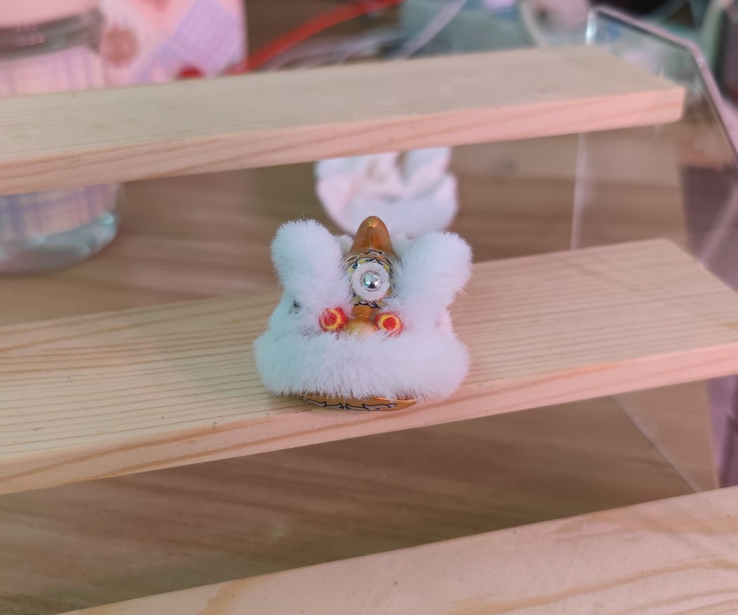bc83657a1f4dad3c1b5b7f3a81a20e29