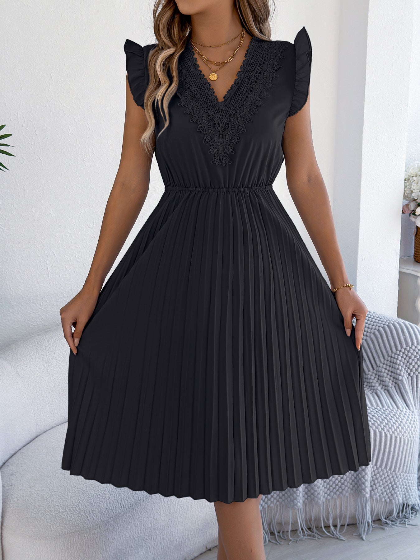 Casual Lace V-neck Ruffled-waist Pleated Dress