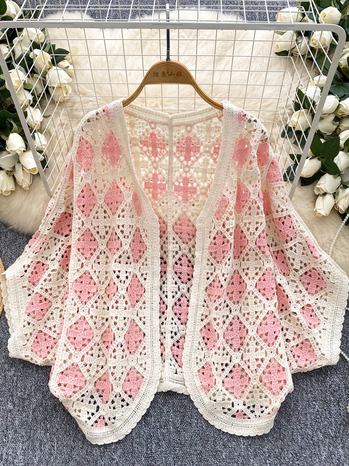 Coat Women's Hollow Crocheted Knitted Batwing Sleeve Top Shawl