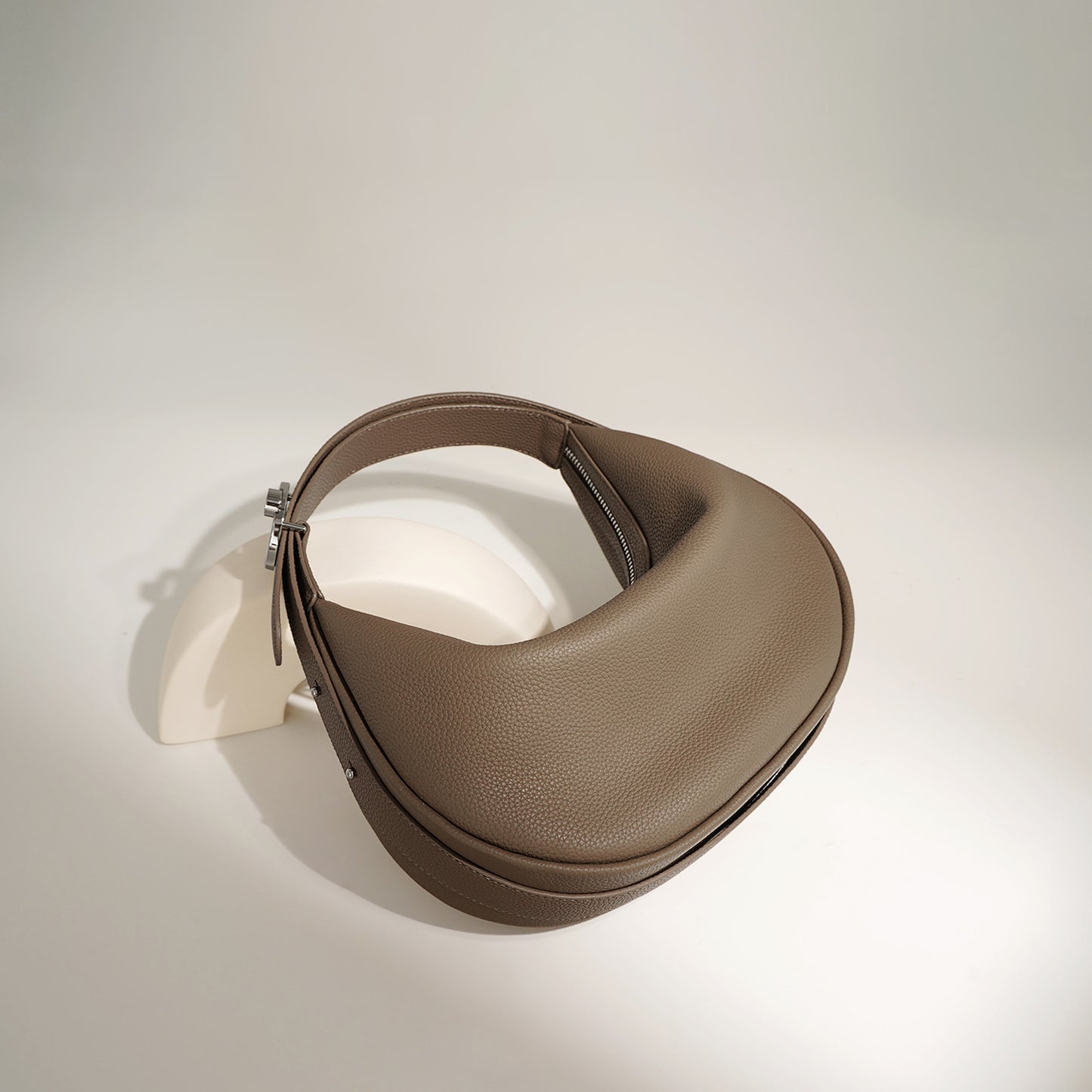 Hobos Cowhide Lift Crossbodytaske til kvinder
