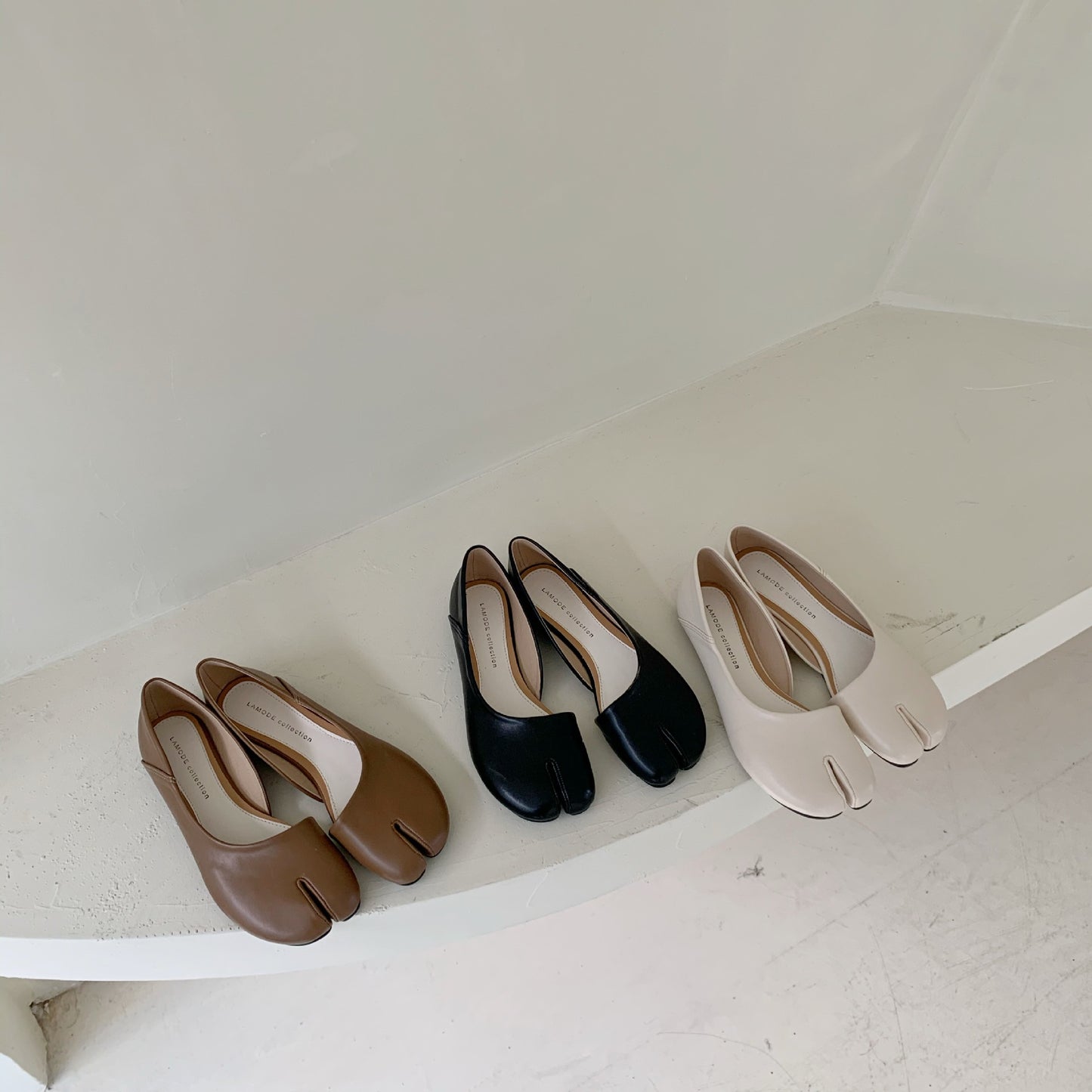 Split-toe Shoes Women's Horseshoe Flat Low-cut Ballet Shoes