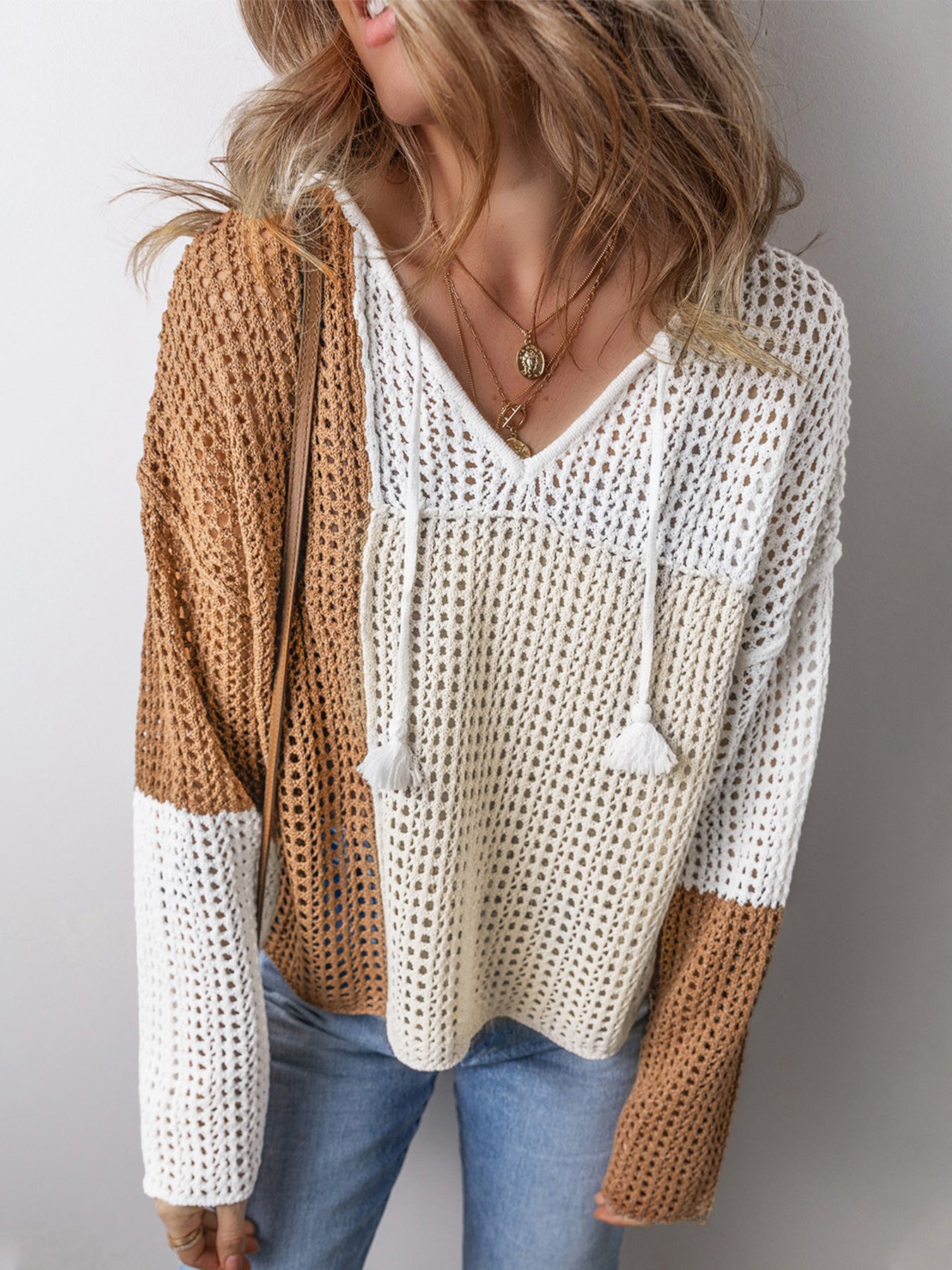 European And American Leisure Style Color Matching Hollow Out Sweater