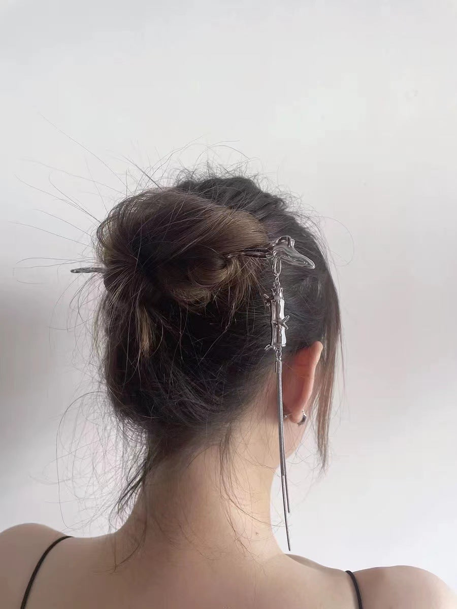 Bamboo Knot Tassel Step Hairpin Girl
