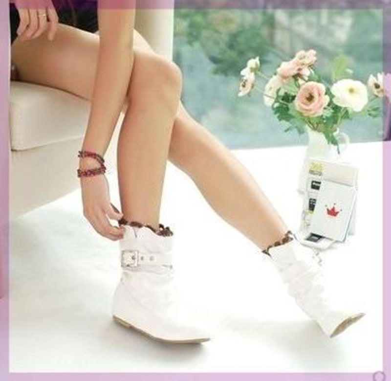 Women's Flat Boots Middle School Students