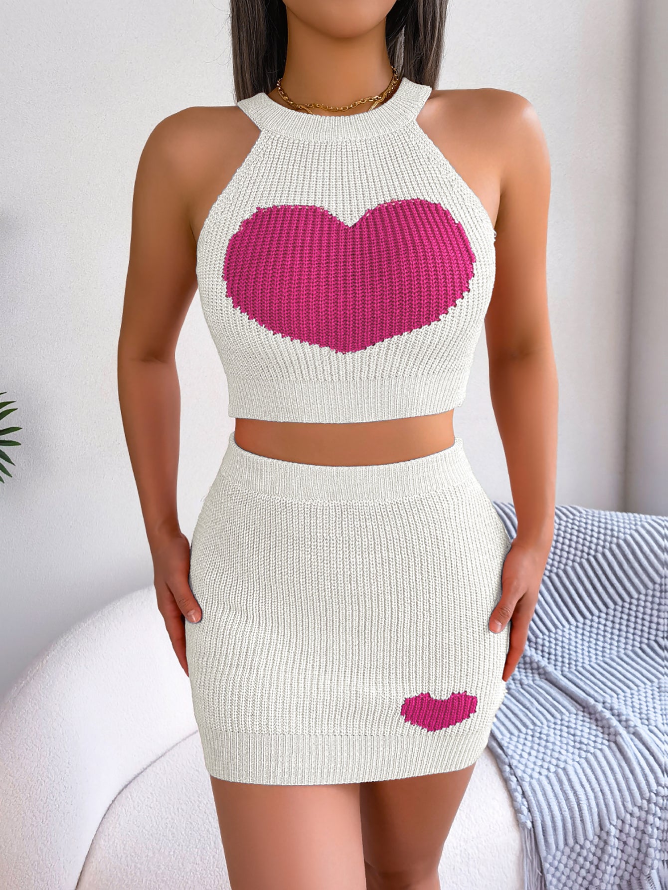 Women  Casual Color Block Heart Cropped Top & Bodycon Skirt Knit Set