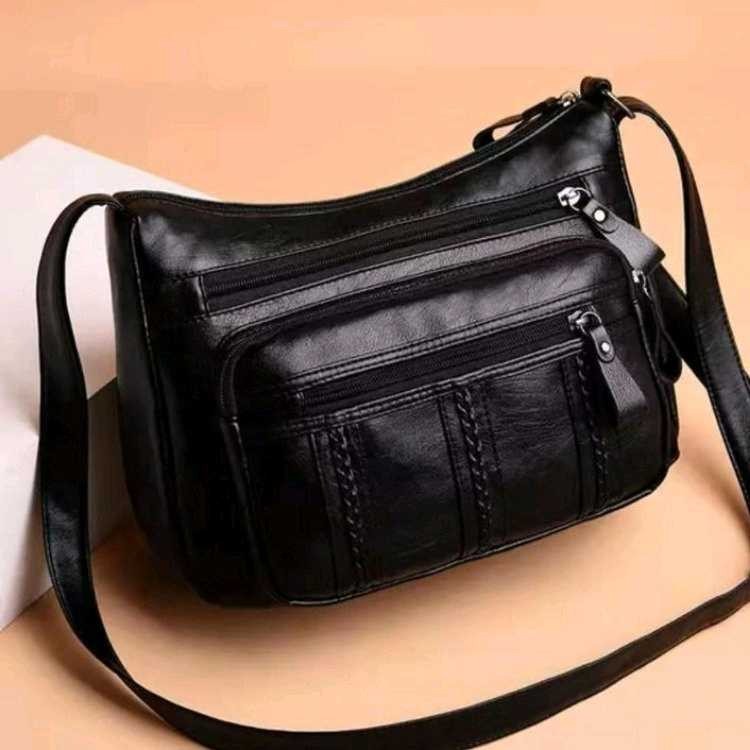 Middle-aged Elegant Mom Messenger Bag Soft Leather Textured Shoulder Bag Grandma Bag