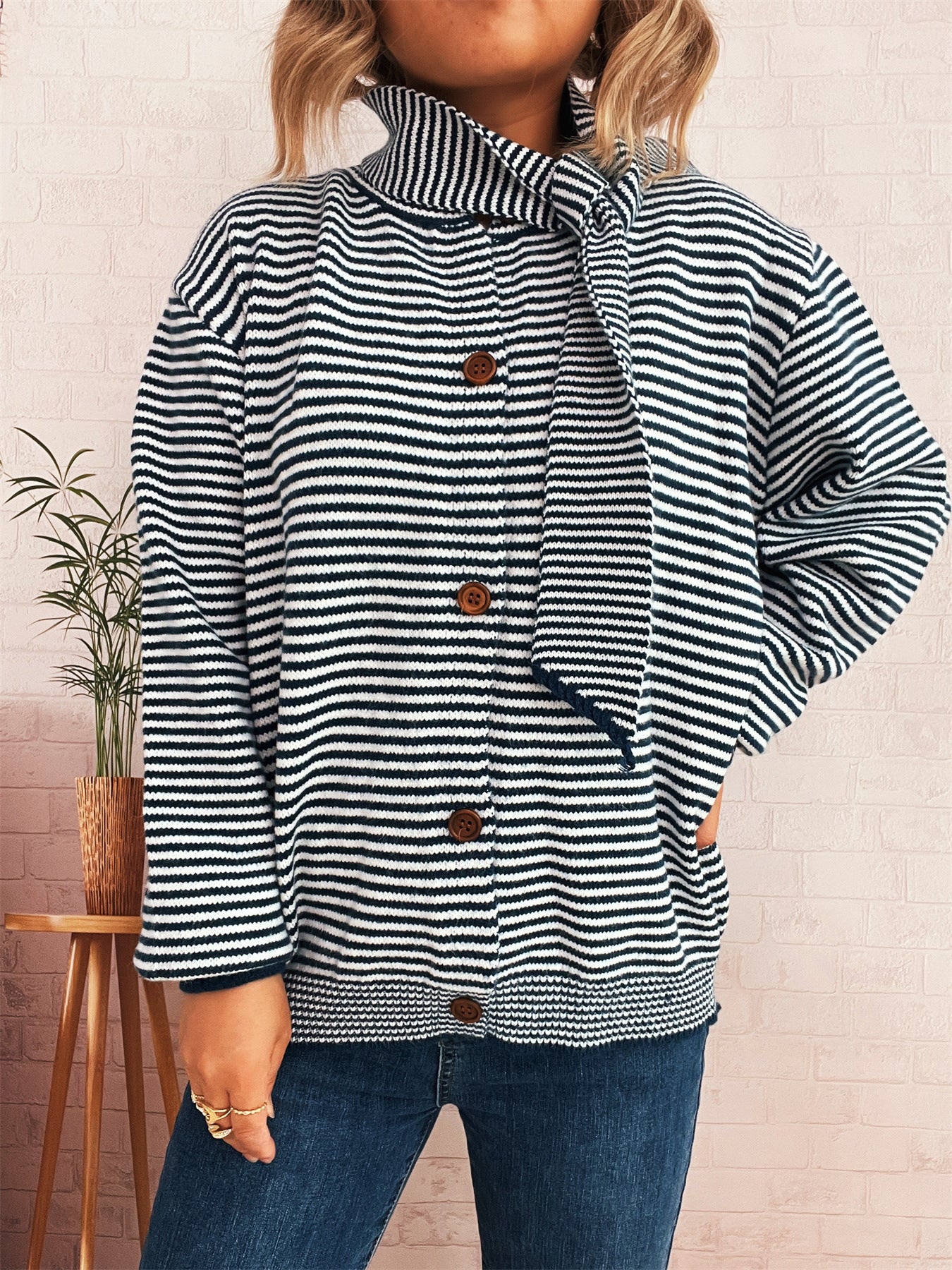 Elegant Retro Pinstripe Single-breasted Scarf Knitted Cardigan Sweater