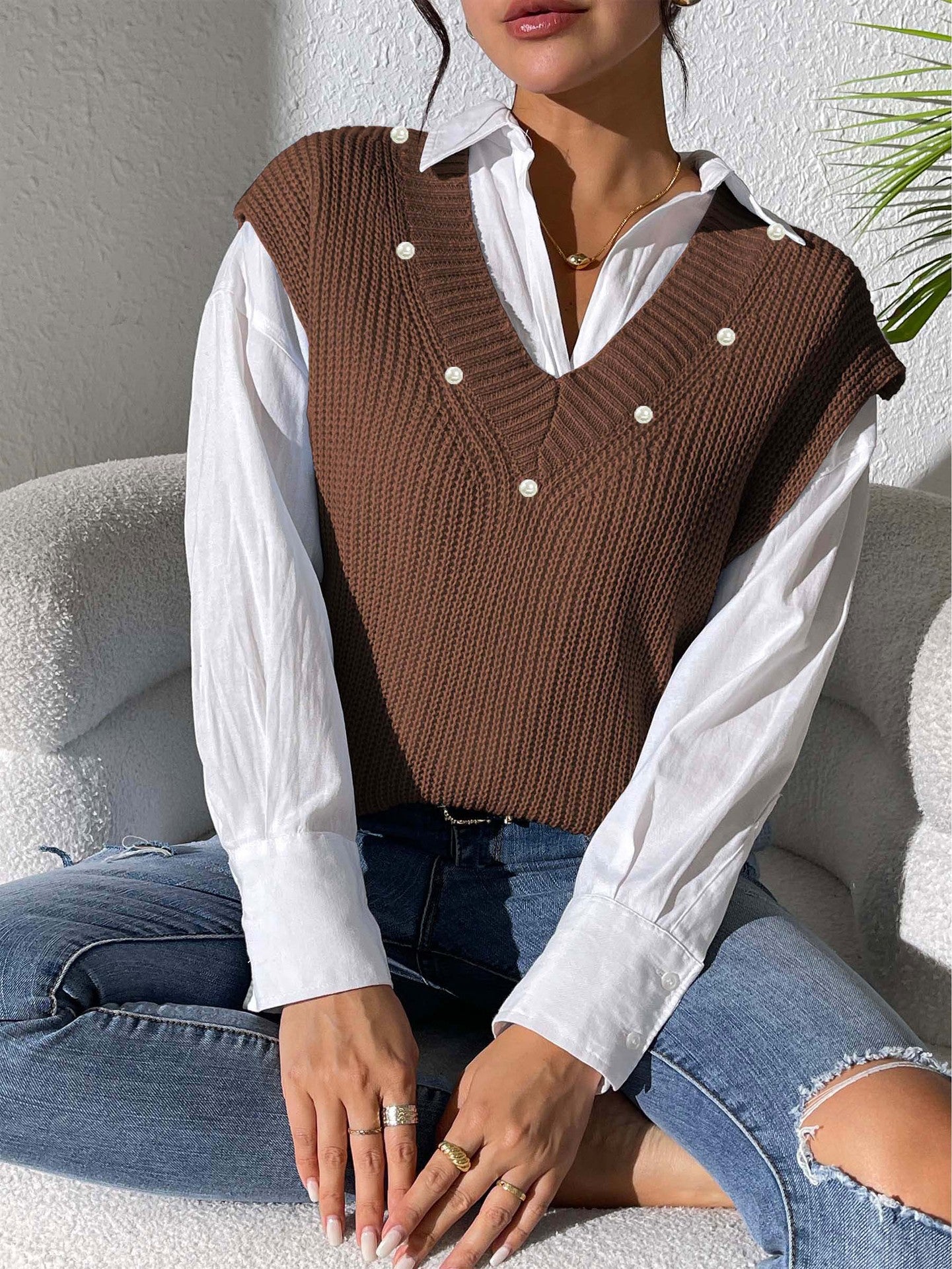 New V-neck Simple Pearl Beaded Woven Sweater Vest