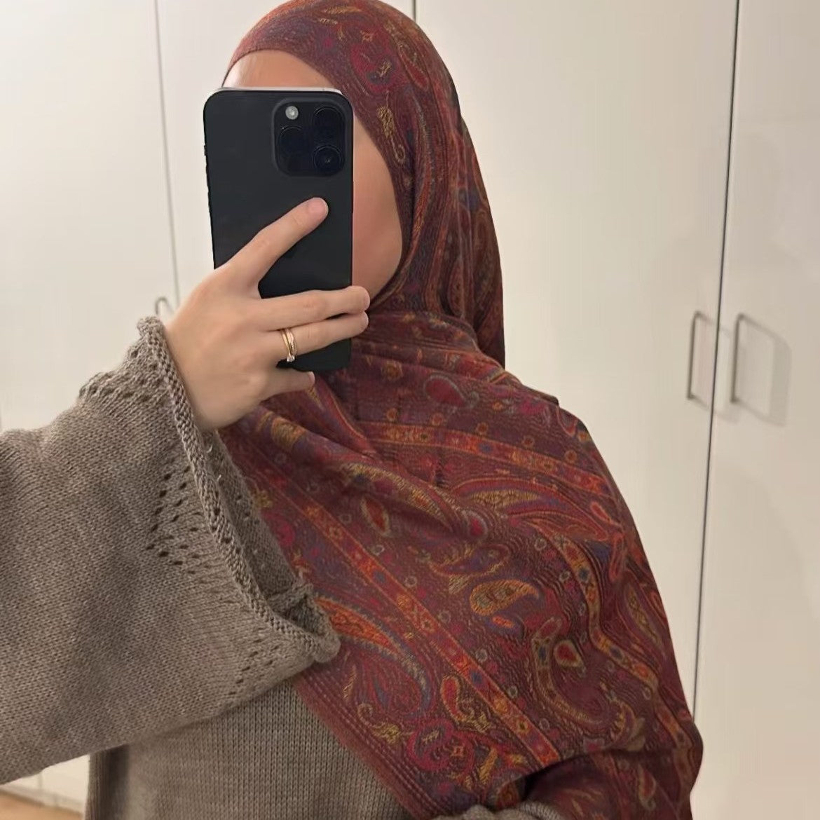 Populært tørklæde til kvinder i europæisk og amerikansk etnisk stil med cashmere-mønster og jacquard-kvaster