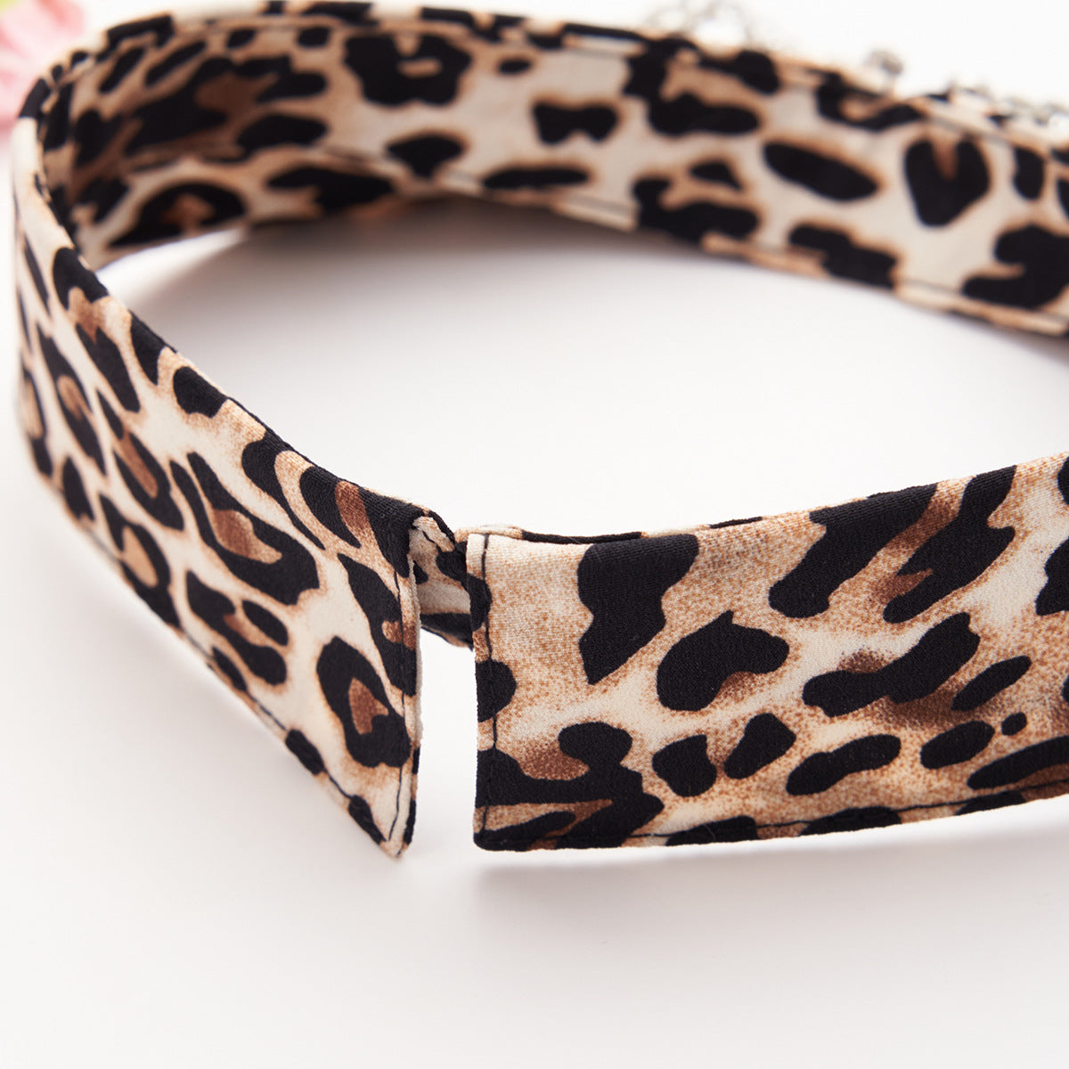 Women's Leopard Print Fashionable All-matching Sweater T-shirt Collar