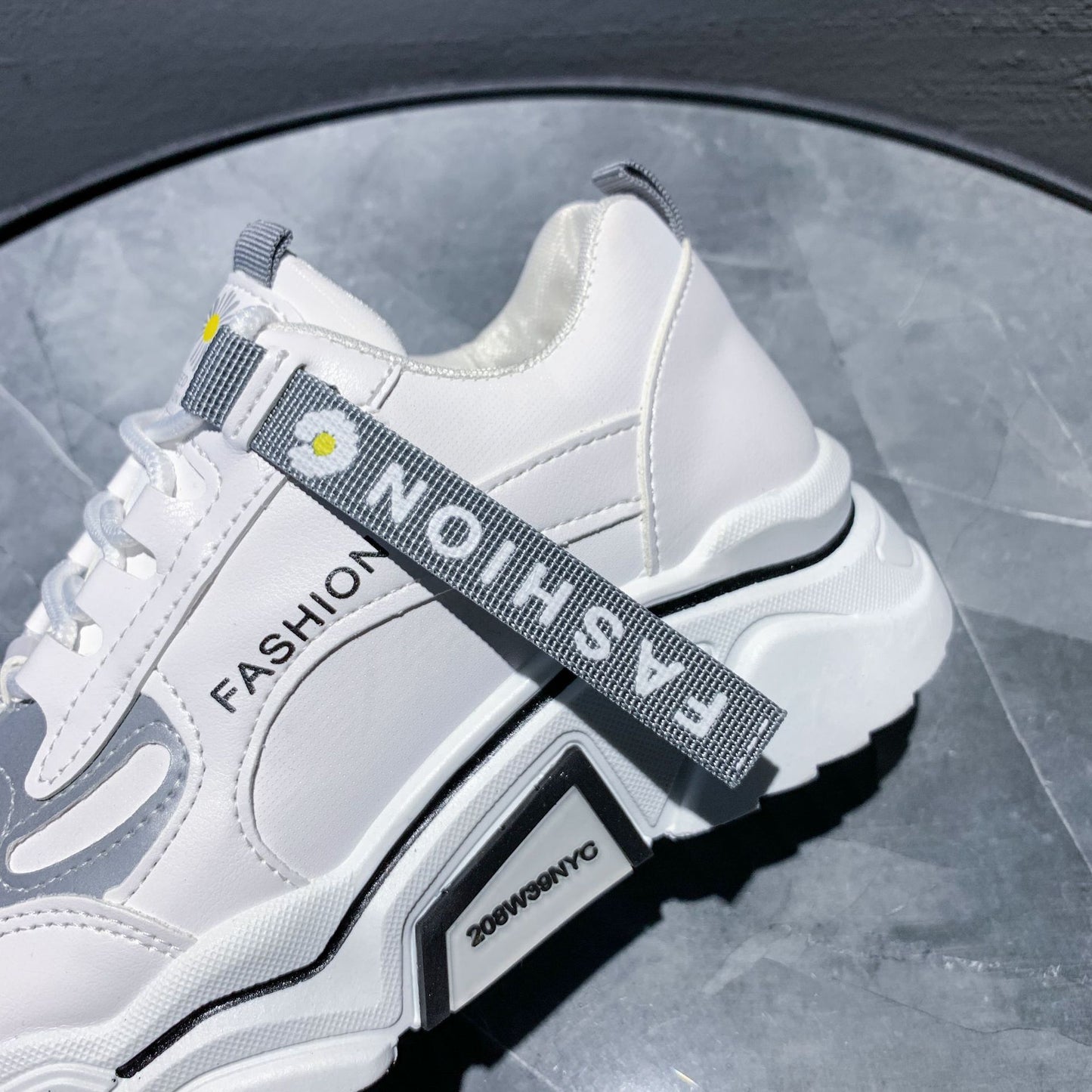 Student Breathable And Comfortable Light White Sneakers