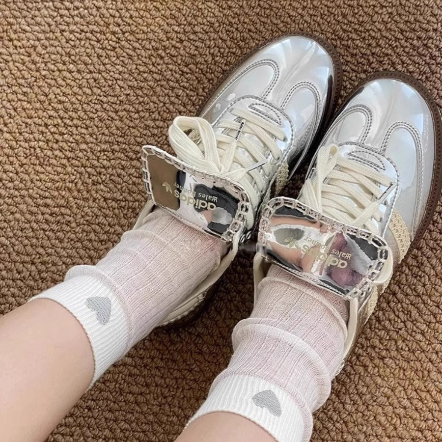 Japanese Ultra-thin Love Embroidery Loose Socks