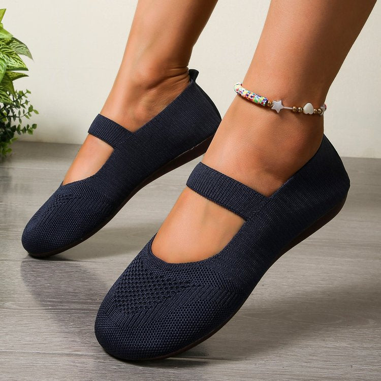 Plus Size Flyknit Breathable Mesh Soft Bottom Pumps Casual Mom Shoes