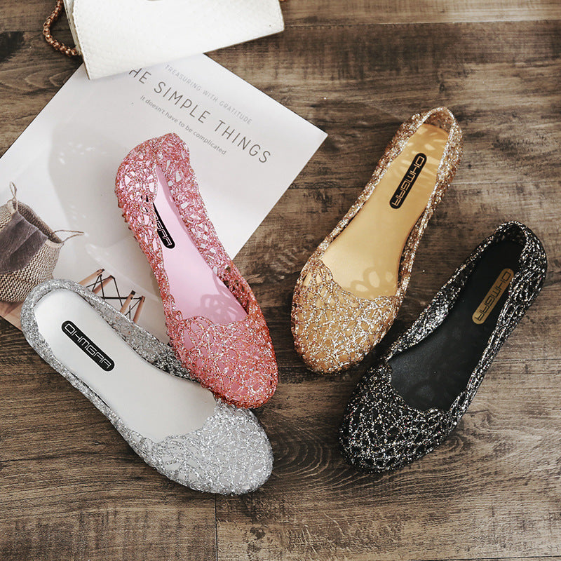 Women's Hollow Round Toe Flat Heel Plastic Beach Breathable Sandals