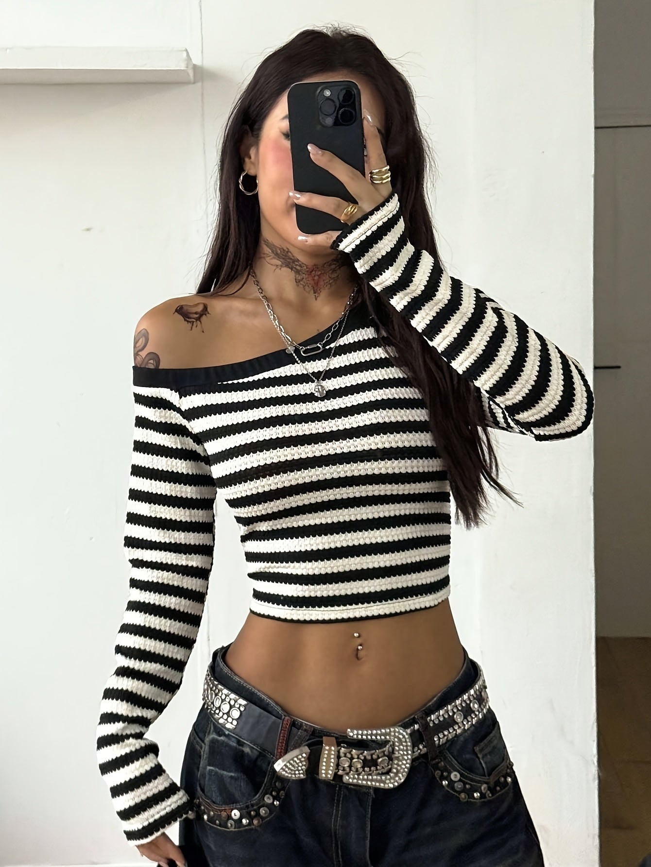 Womens Striped Long-Sleeve T-Shirt
