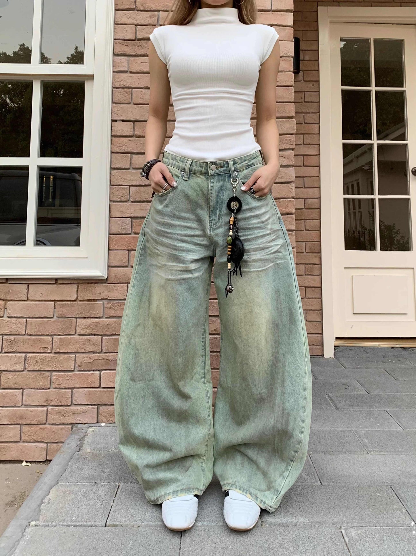 Retro Style Sickle Jeans Women's Loose Casual Wide-leg Pants