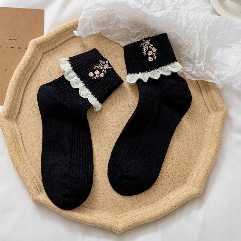Women's Mid Tube Socks Combed Cotton Edge Embroidery