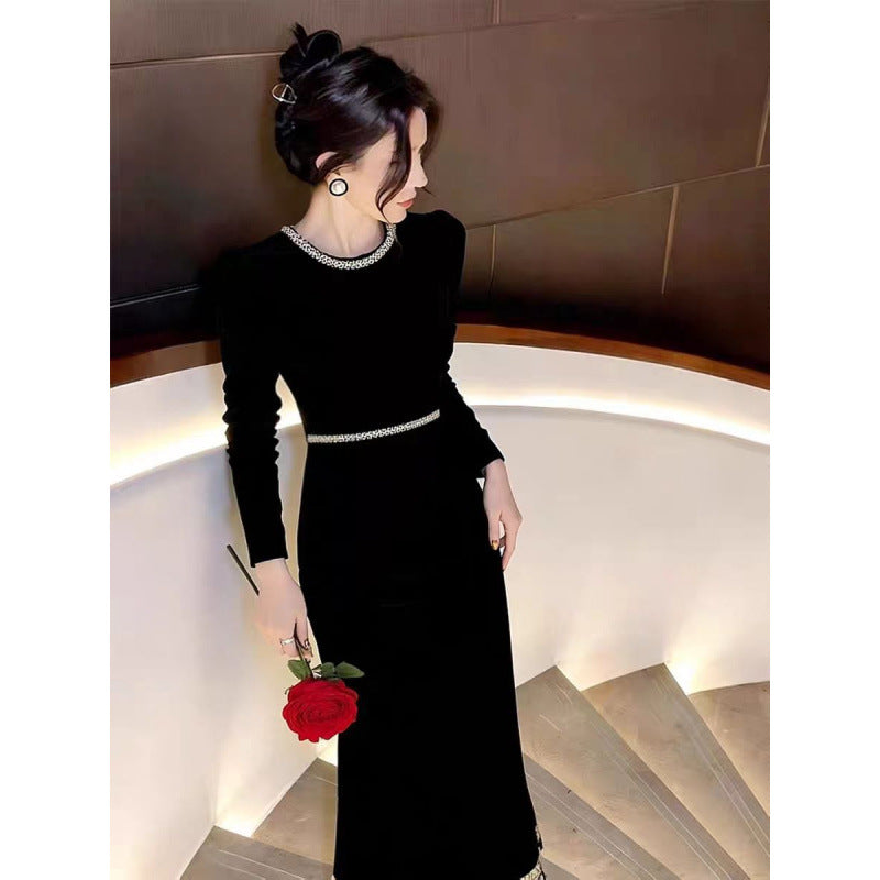 New Elegant And Chic Black Velvet Dress