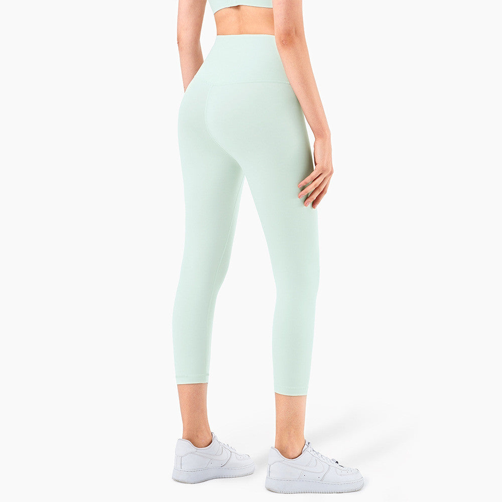 Peach Hips Fitness Cropped Pants