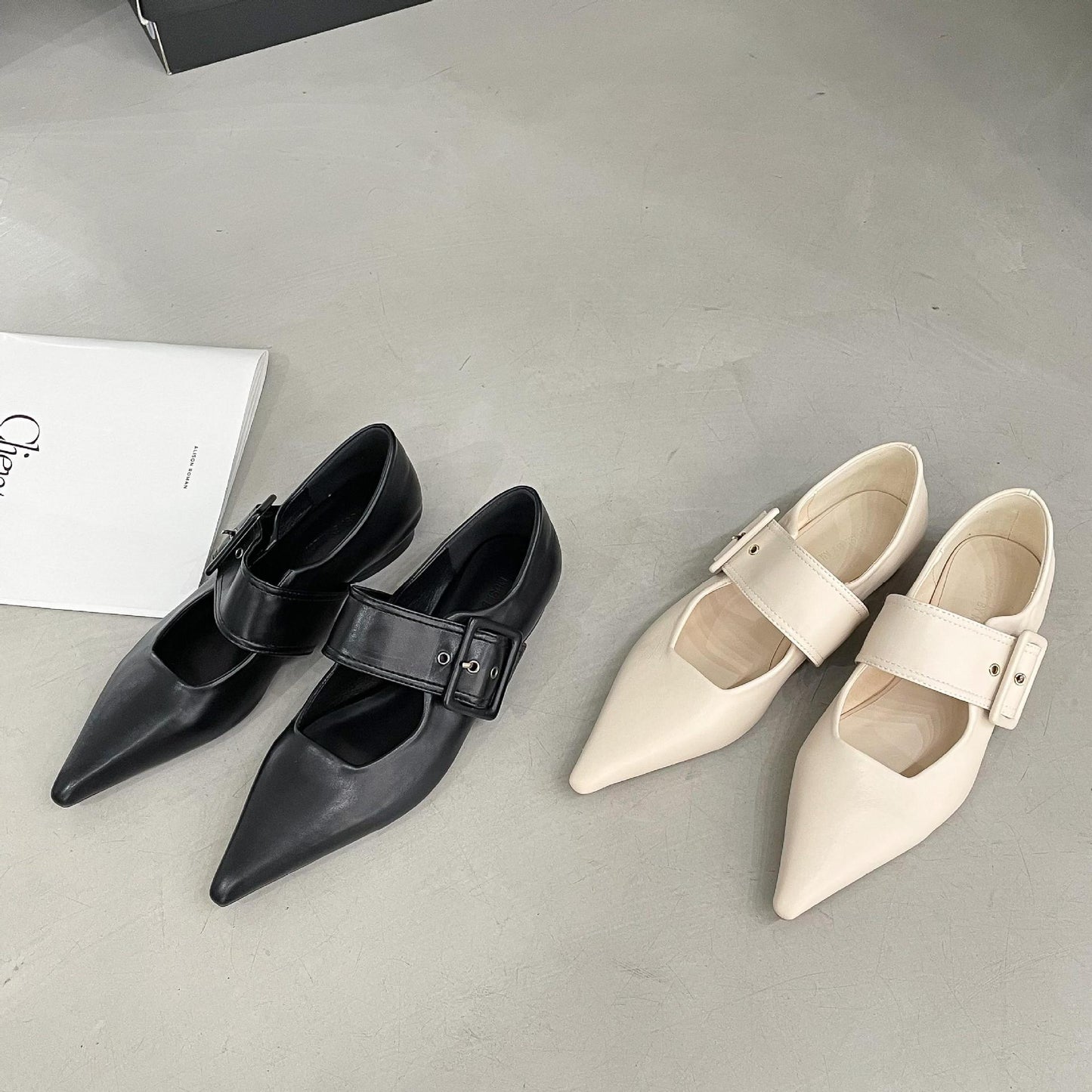 Flat Pumps French Vintage Mary Jane Pointed Leather Shoes