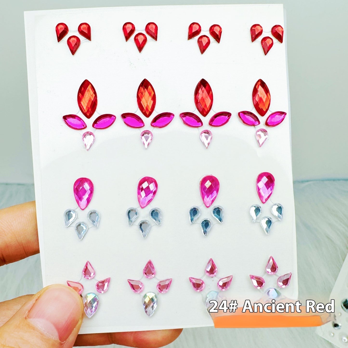 Comes With Sticky Pearl Stick-on Crystals Transparent Photo Shoot