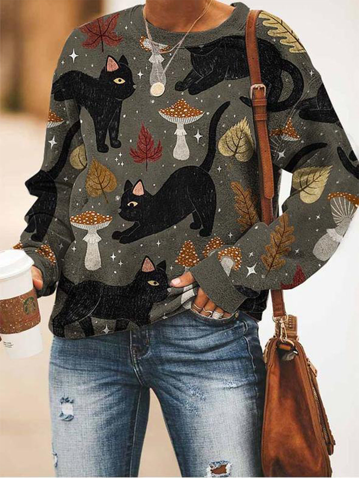 T-shirt til kvinder med print og rund hals