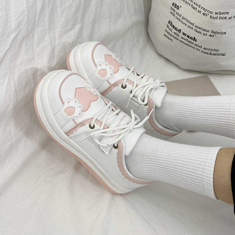 Thick-soled Bear Velcro Student Sneakers