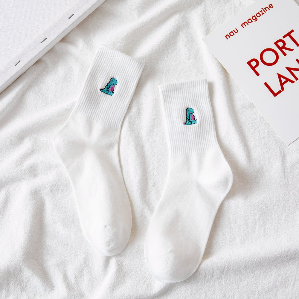 Women's Fashion Cartoon Embroidered Mid Tube Socks