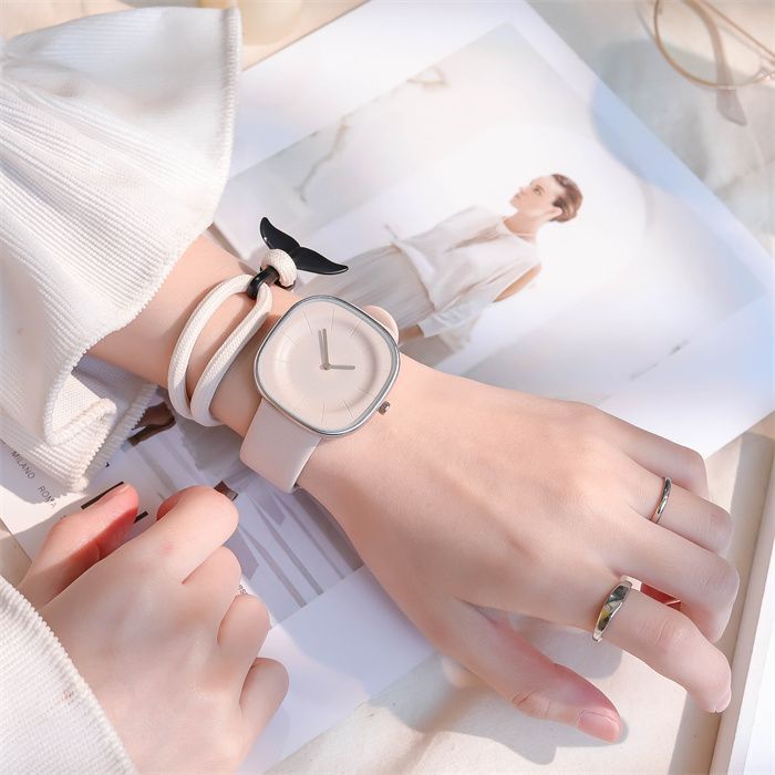 Koreansk Minimalistisk Design Ur Kvindelig Studerende Grænseoverskridende Hot Niche Firkantet Flot Kreativt Mode Parur