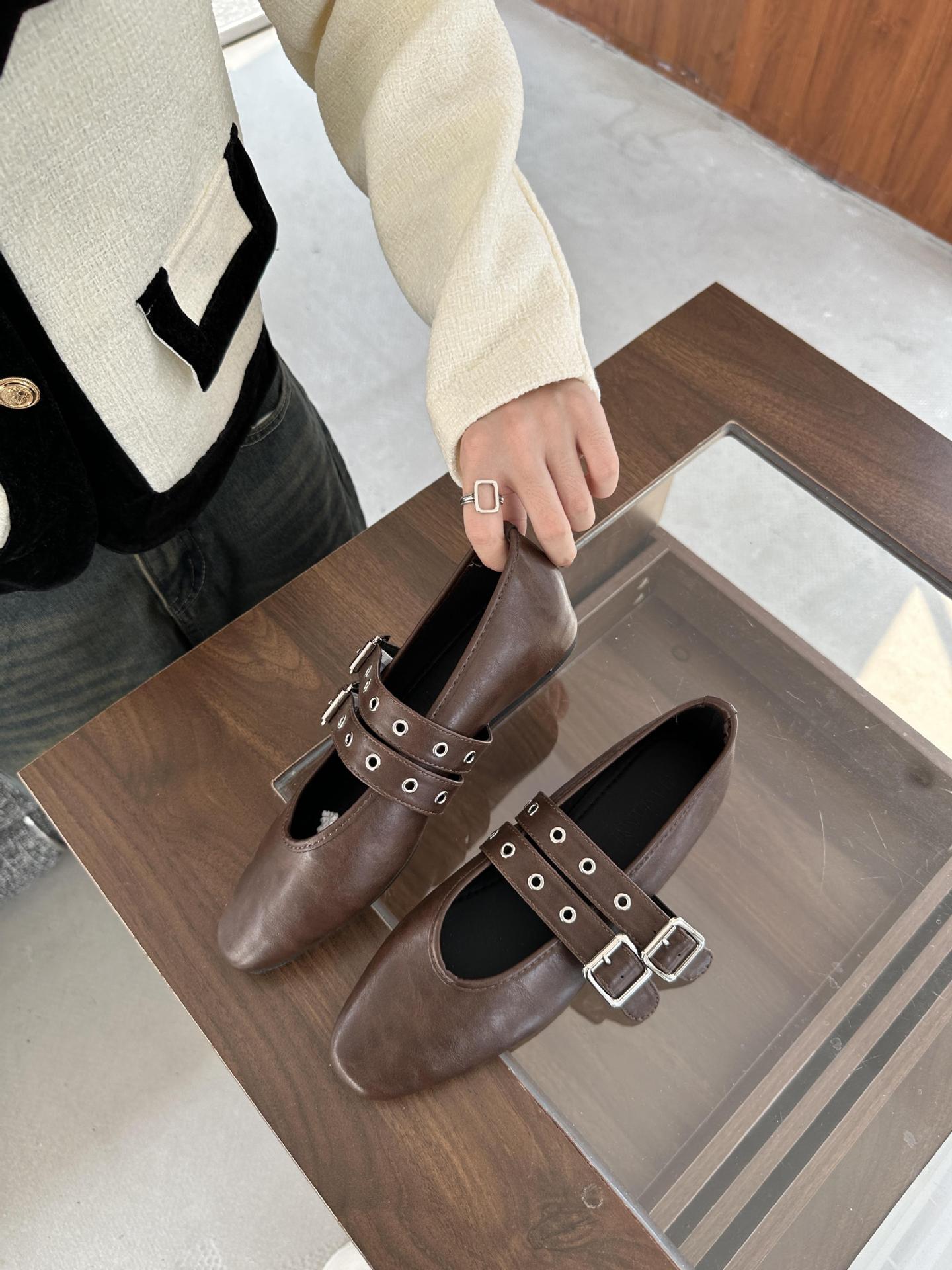 French-style Vintage Flat Height-increasing Womens Shoes