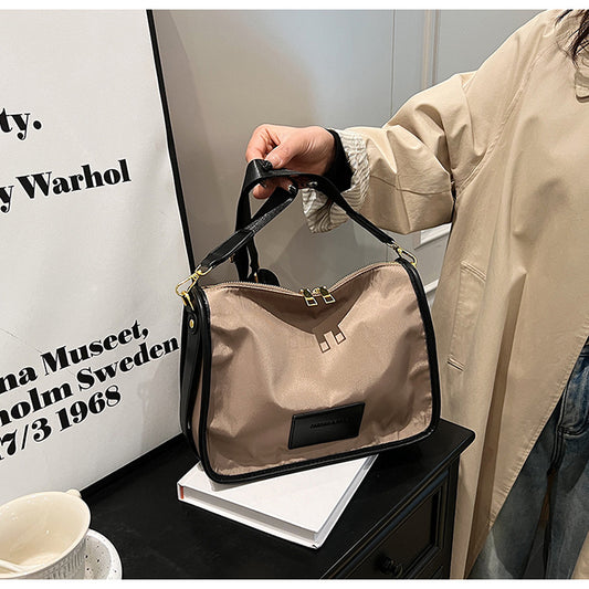 Versatile Large Capacity Casual Messenger Bag Texture Comfortable
