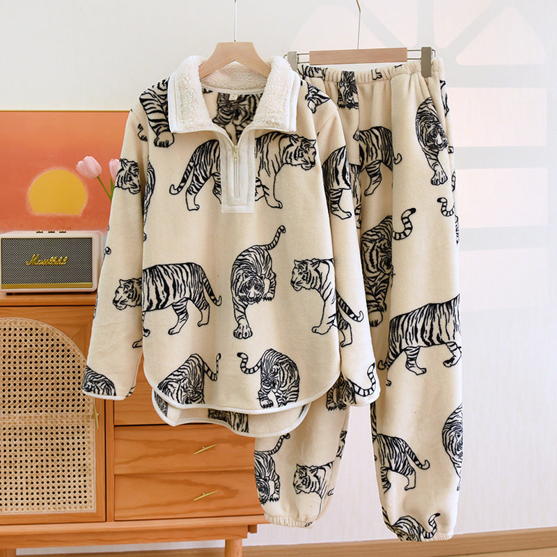 Women's Zipper Collar Pullover Flannel Pajamas Suit