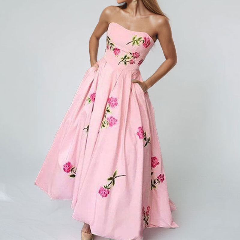 Fitted Sleeveless Dress With A Bandeau Neckline And A Digital Floral Print