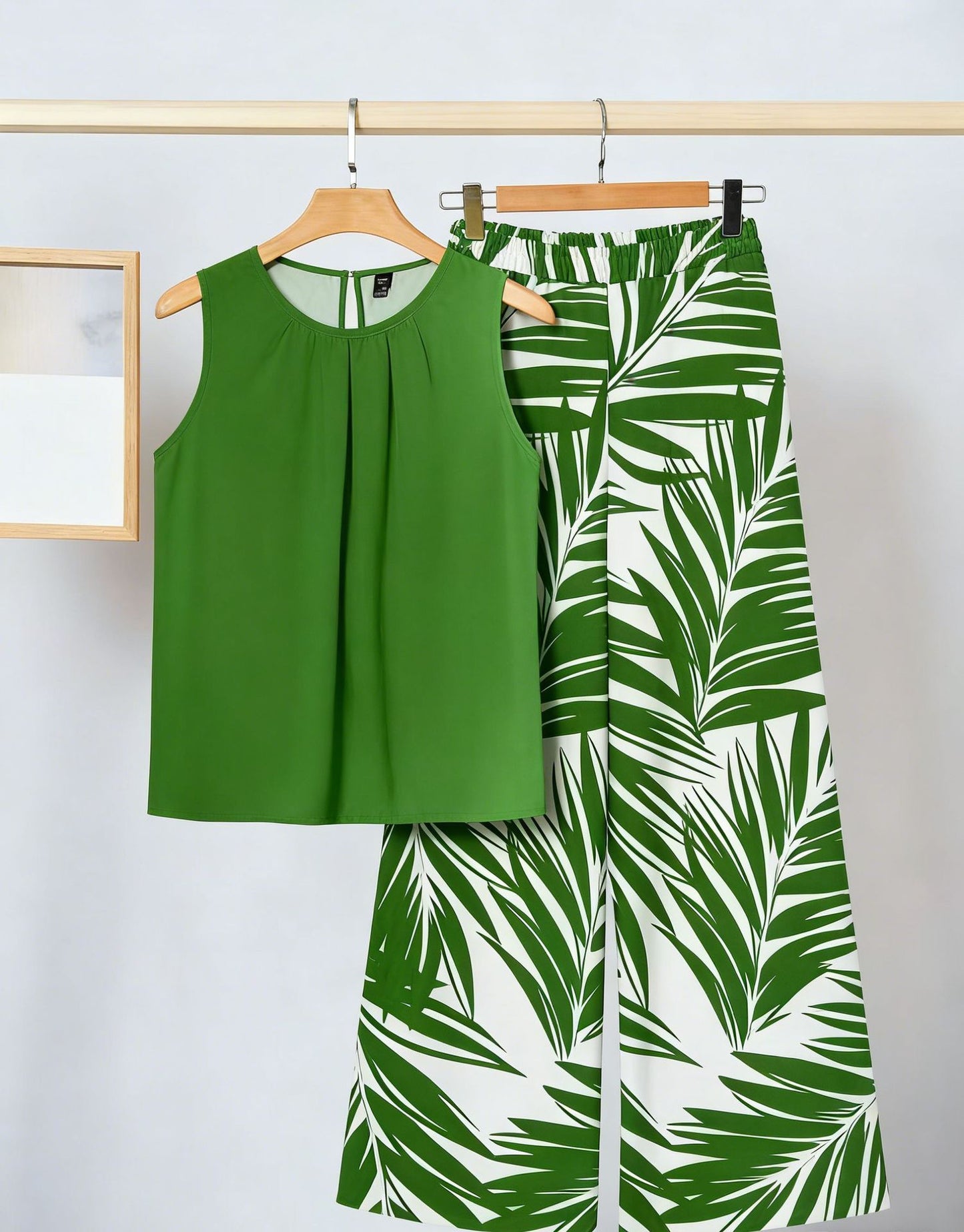 Womens Sleeveless Irregular Tank Top And Pants Fashionable Printed Two-Piece Set