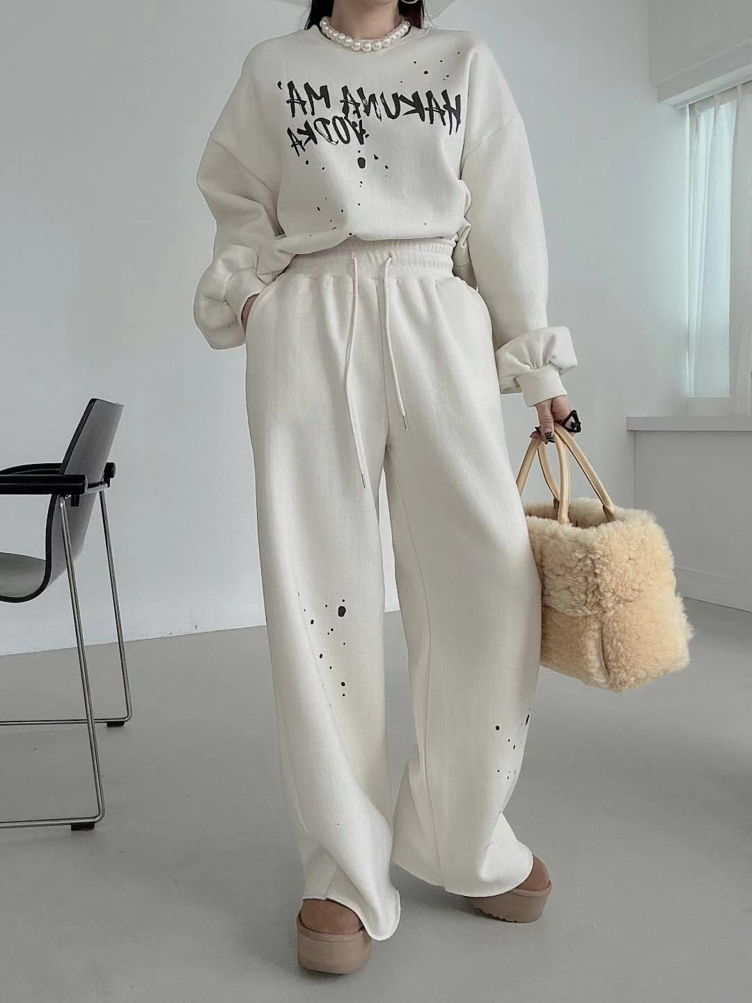 Retro Style Round Neck Letter Print Sweatshirt