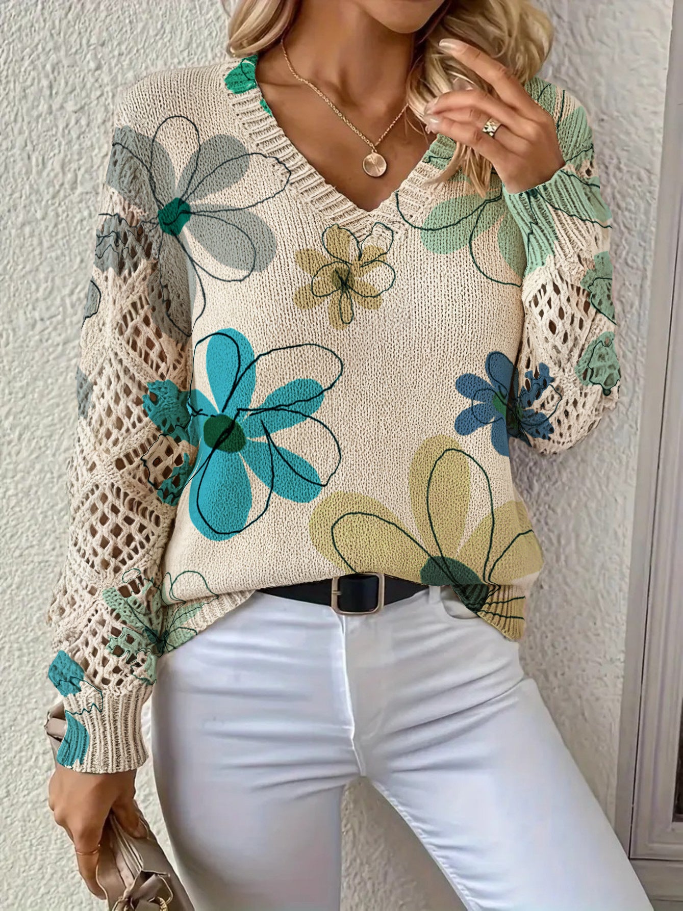 Printed Sweater With A V-neck And Long Sleeves Pullover Style