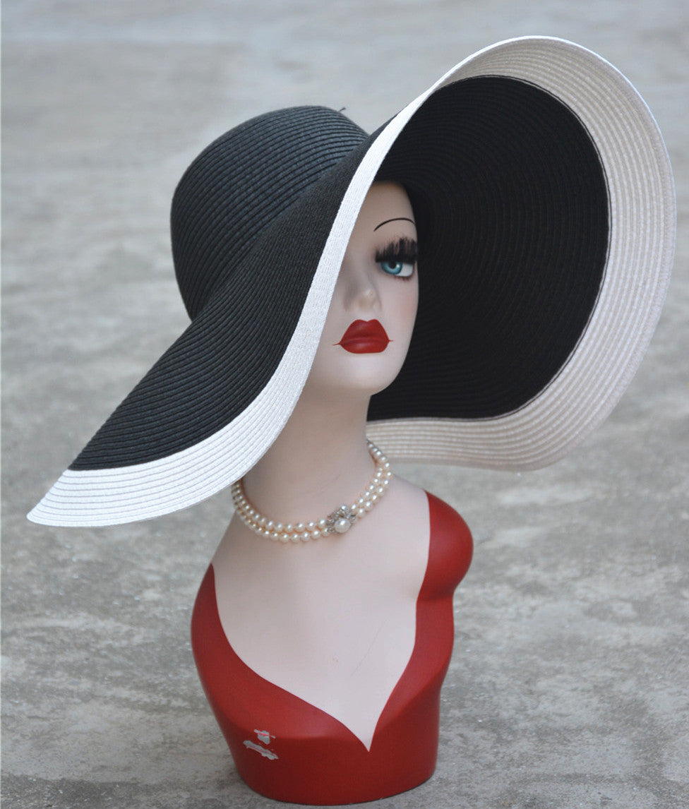 Oversized Hepburn Shade Holiday Straw Hat 18cm