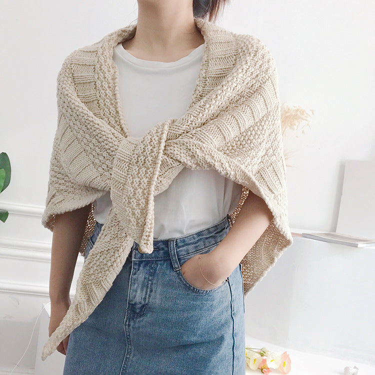 Good With Air-conditioning Triangle To Keep WarmWith Scarf Outside