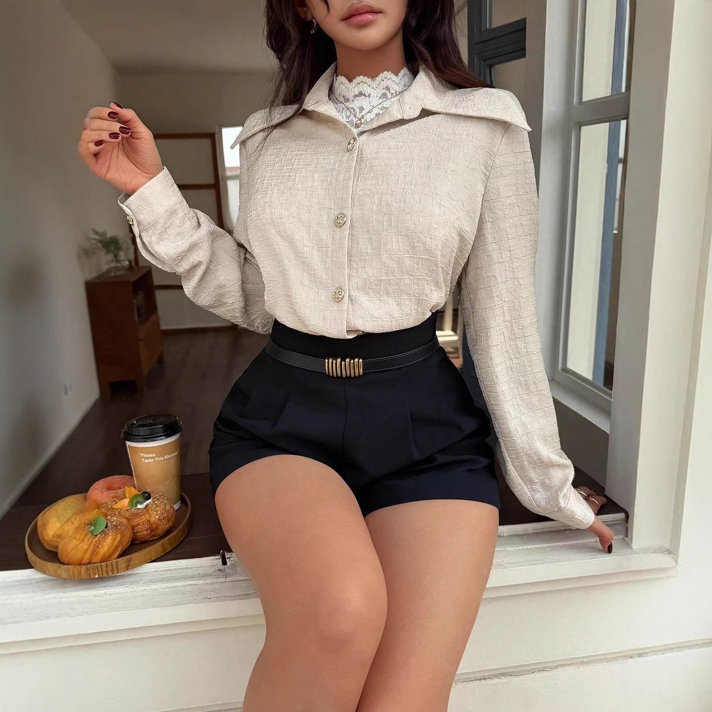 Stylish And Minimalist Long Sleeve Top For Women